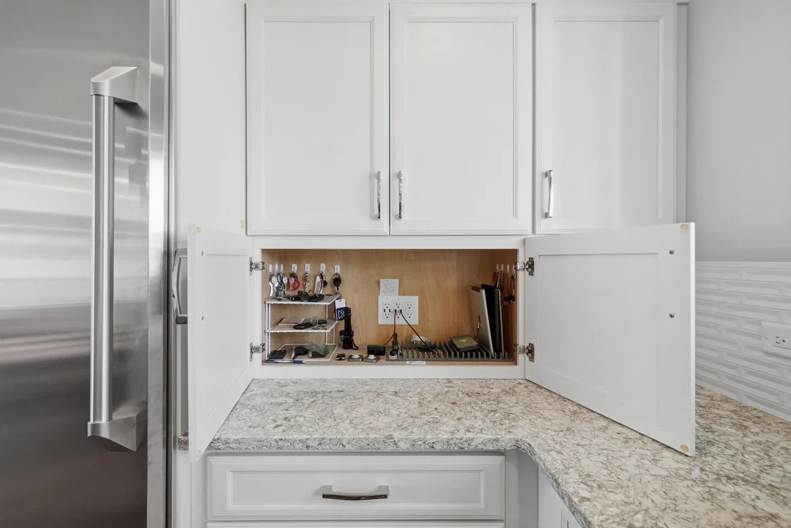 Photo of 19W115 17th Place