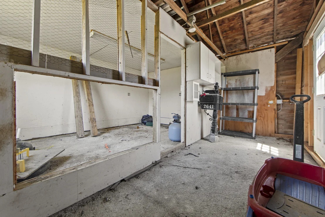 Photo of 9909 Winn Road