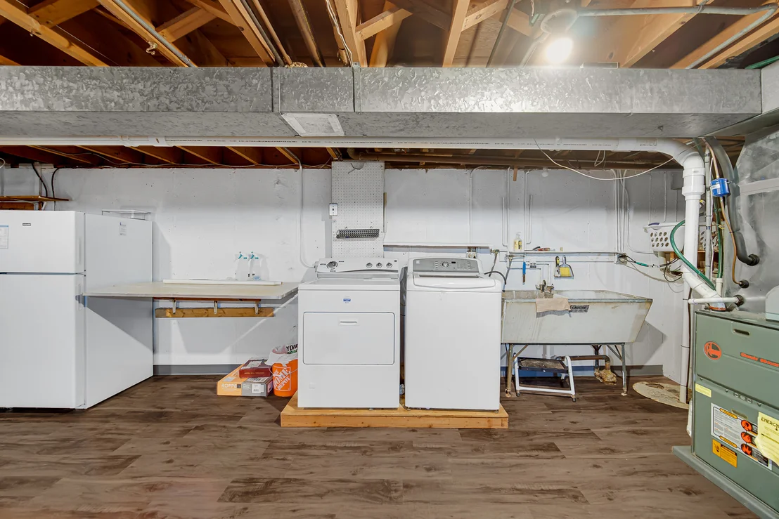 Photo of 986 Harvard Lane