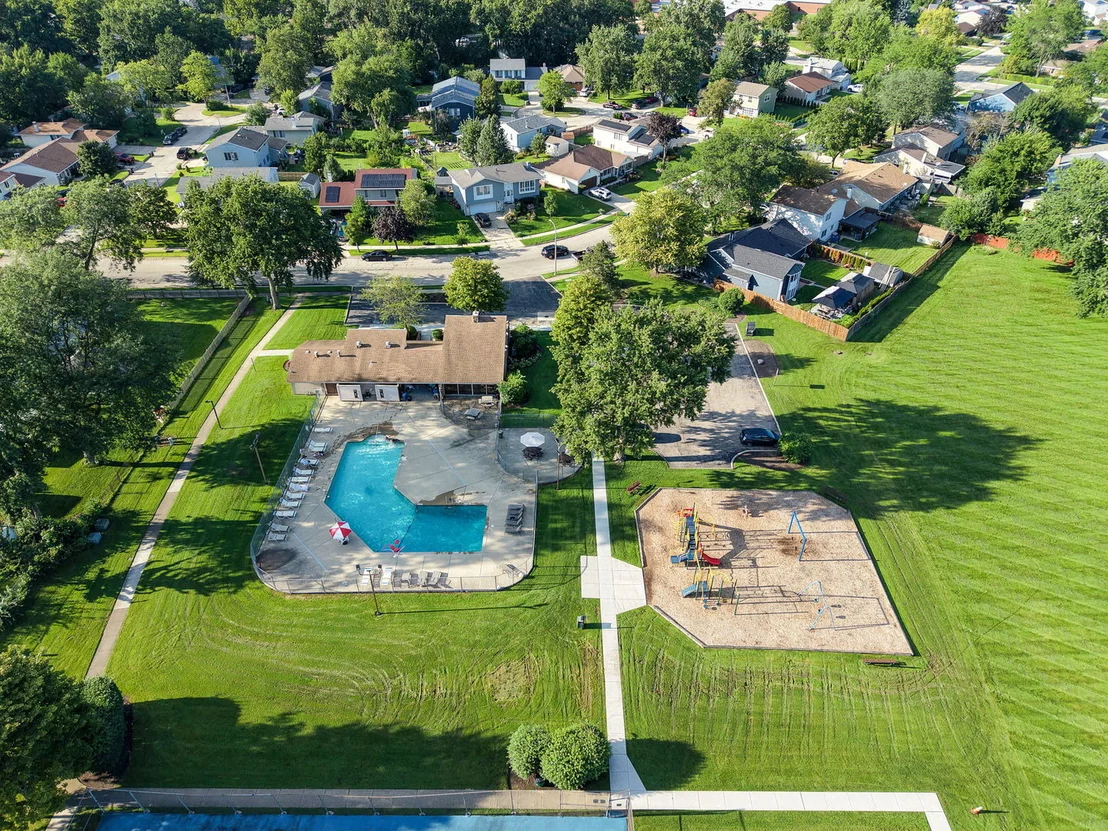 Photo of 17 Joslyn Drive