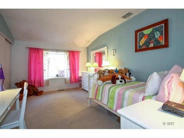 Photo of 1555 Tower Road