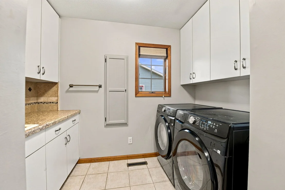 Photo of 1222 Vantage Lane