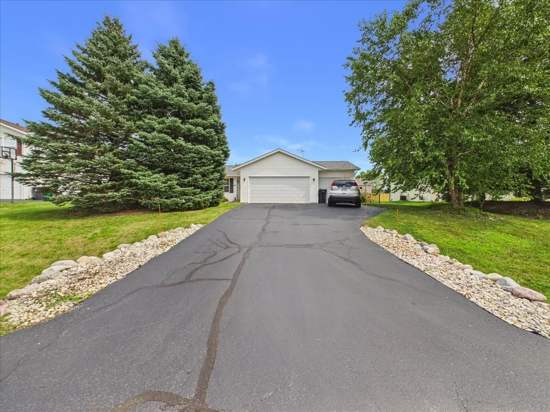 Photo of 11255 VALERIAN Way