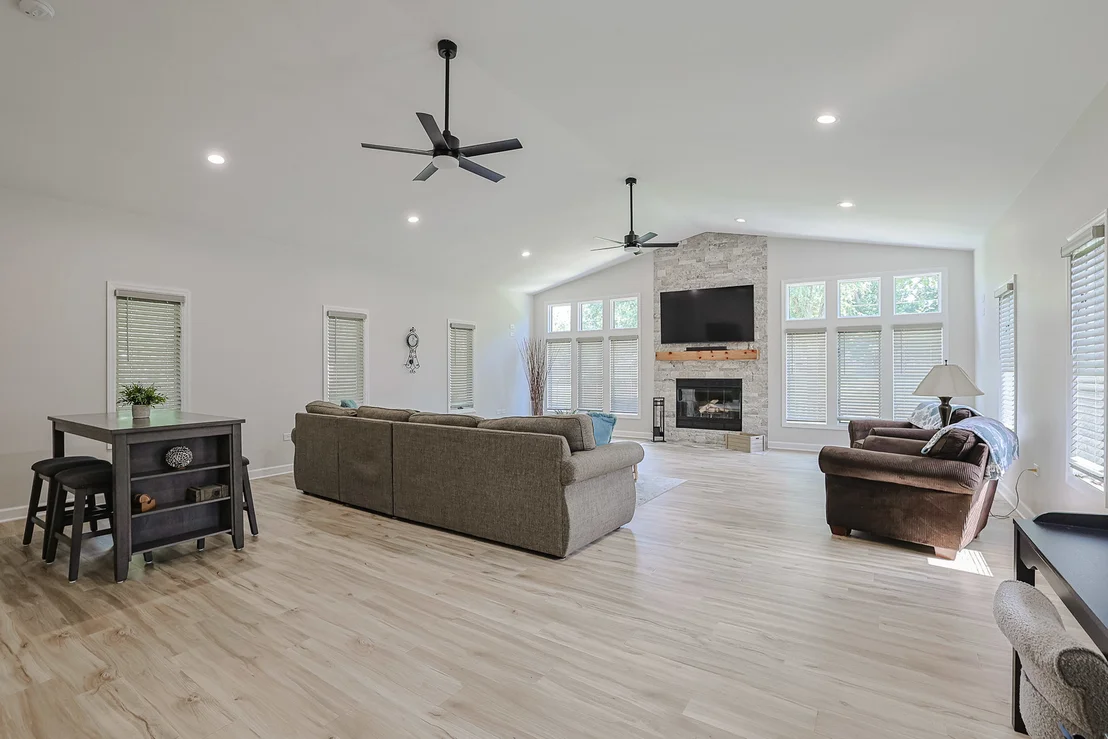 Photo of 824 Ogden Road