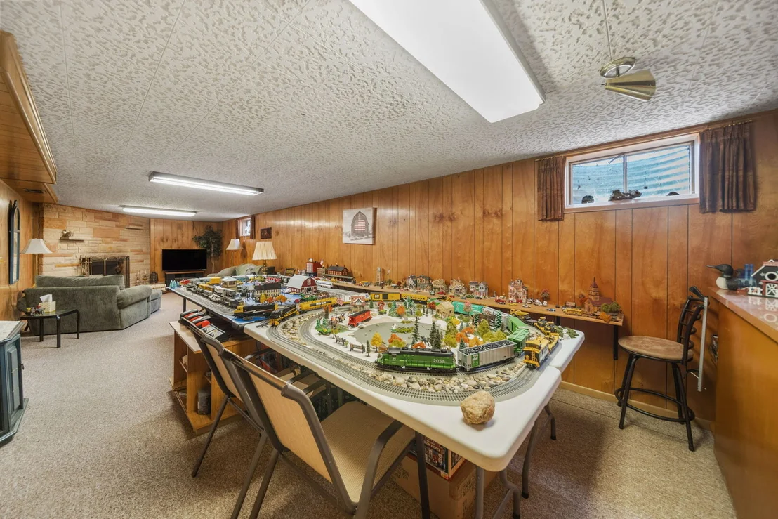Photo of 1312 Royal Drive