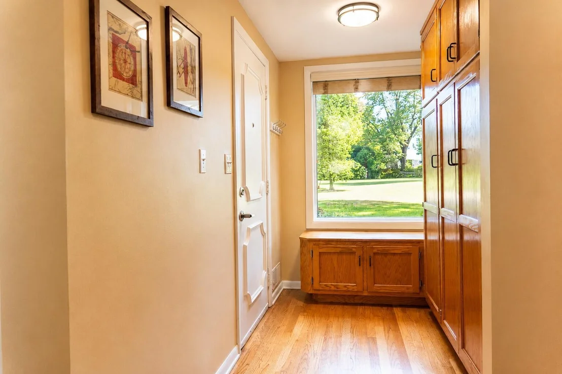 Photo of 2419 Suffolk Lane