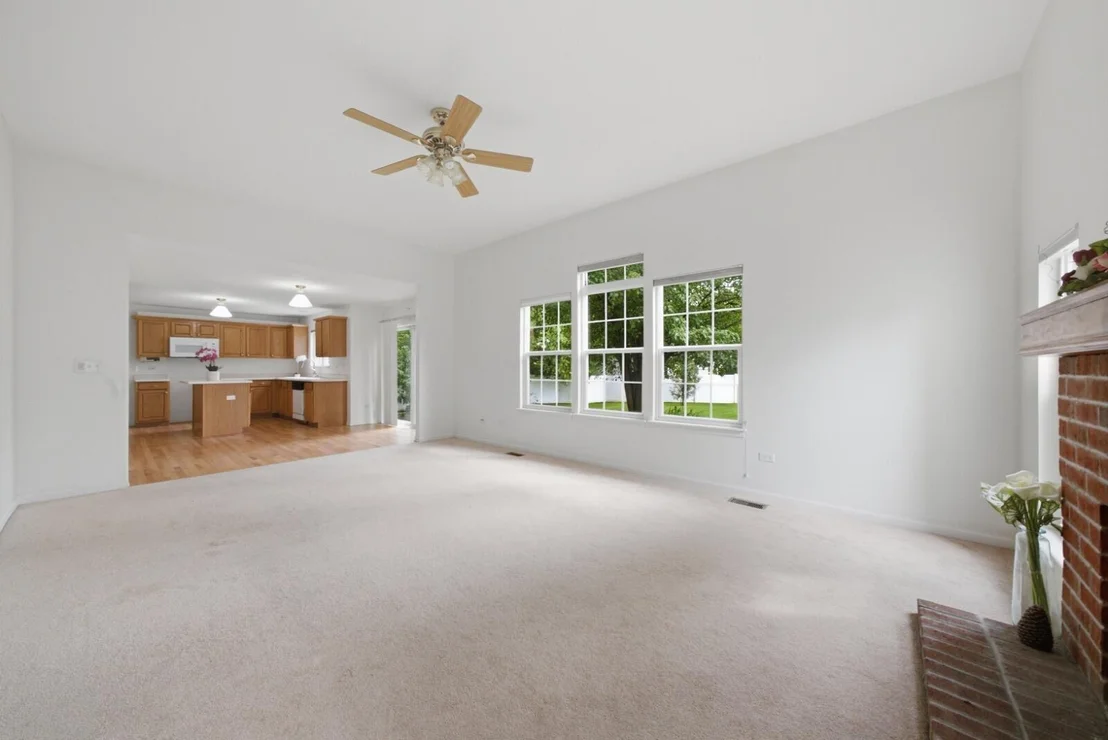 Photo of 23645 N Denise Street