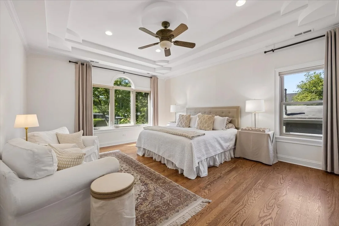 Photo of 226 SUNSET Drive