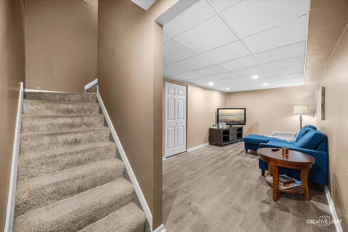 Photo of 2303 Riverside Drive