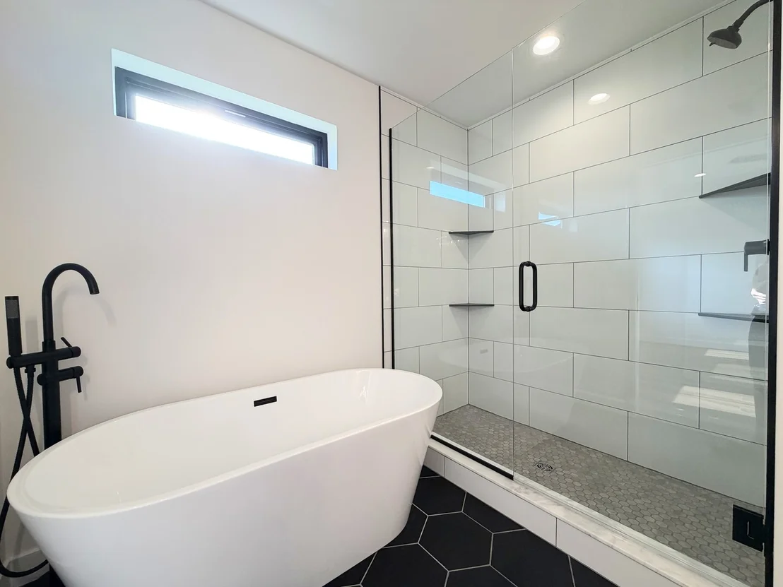 Photo of 455 Edgebrook Drive