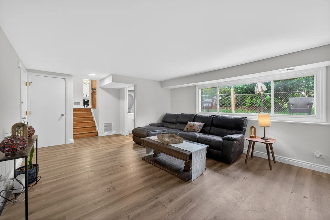 Photo of 701 Buffalo Circle