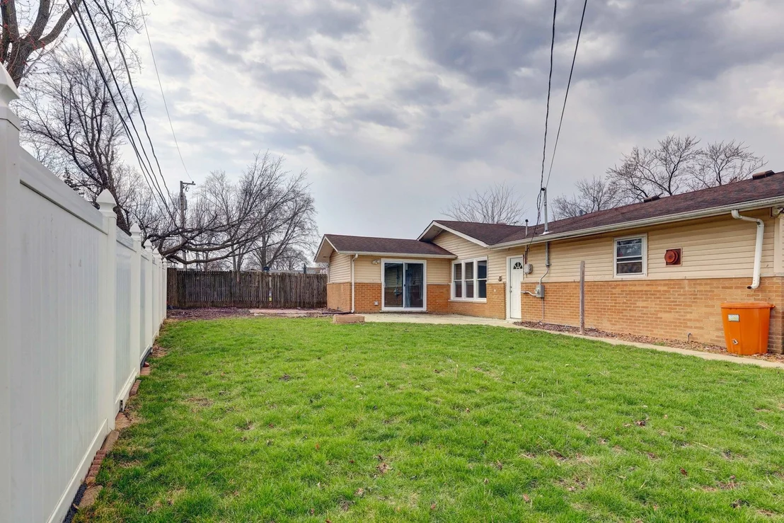 Photo of 14739 Park Avenue