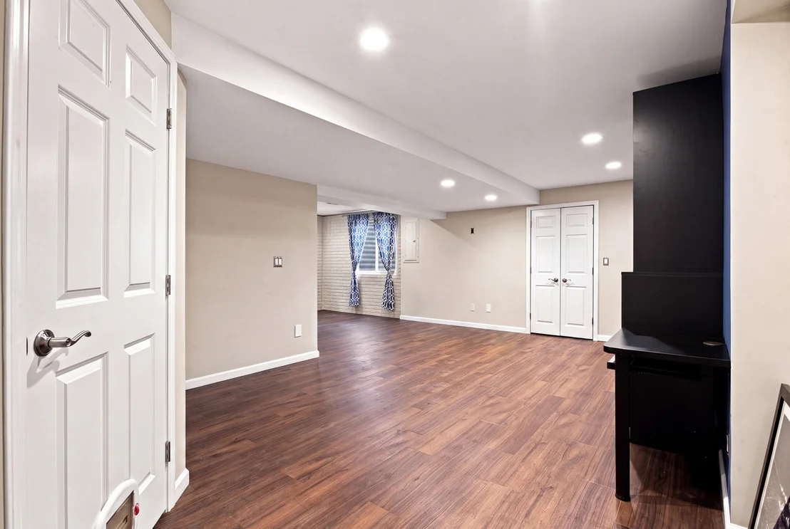 Photo of 613 Sycamore Drive