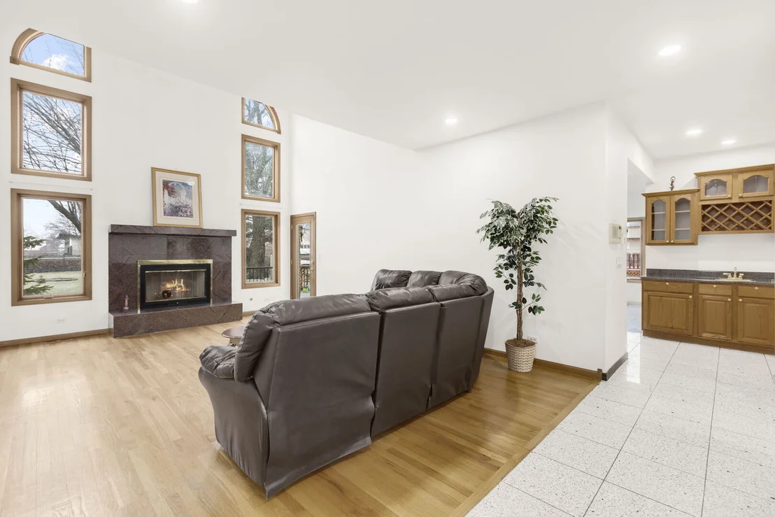 Photo of 1007 Wildwood Lane