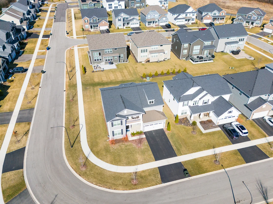 Photo of 2552 Weatherbee Lane