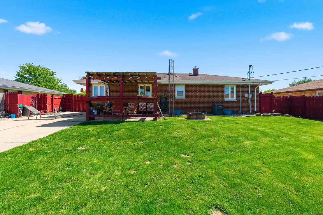 Photo of 512 CHANEY Street
