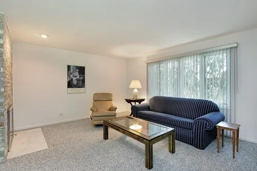 Photo of 894 Poplar Lane