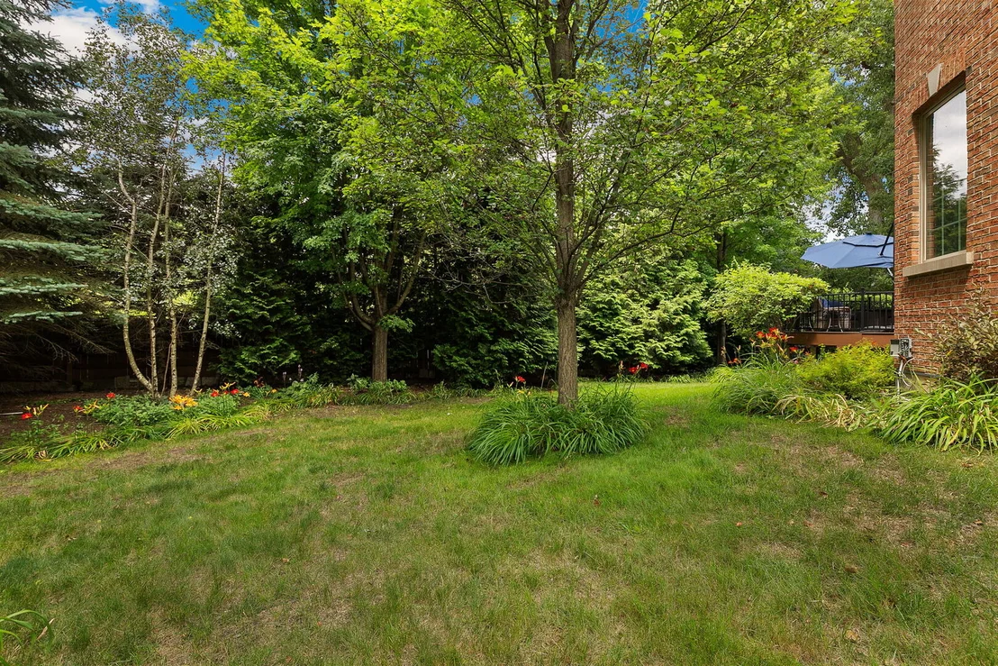 Photo of 1008 Meadow Road
