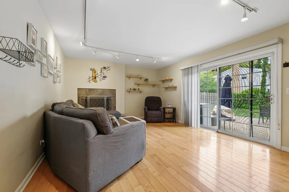 Photo of 1220 Anthony Lane