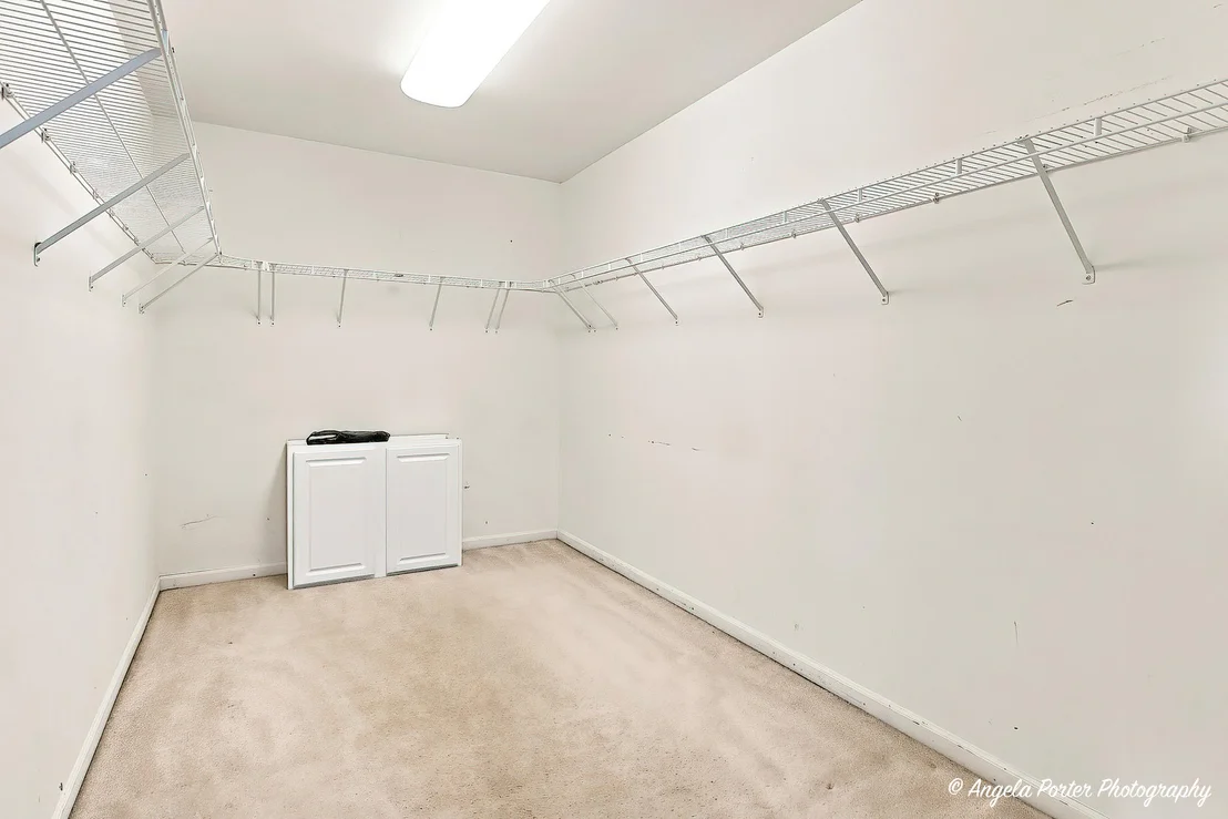 Photo of 429 W Newbridge Lane