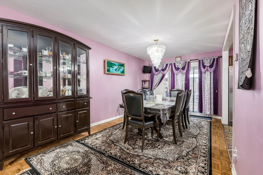Photo of Unit B at 8828 Dee Road
