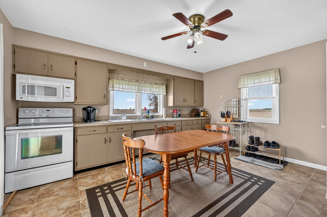 Photo of 21137 Fenstermaker Road