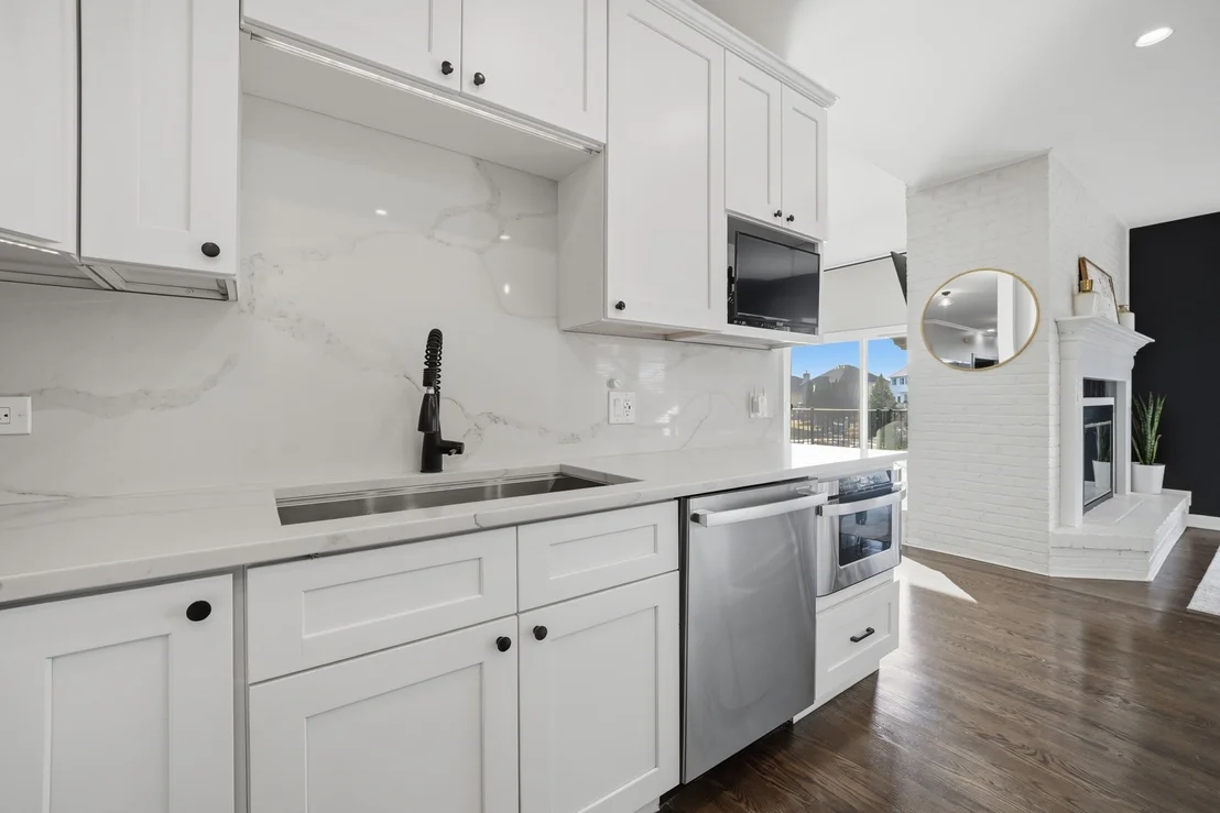 Photo of 13202 LAKEPOINT Drive