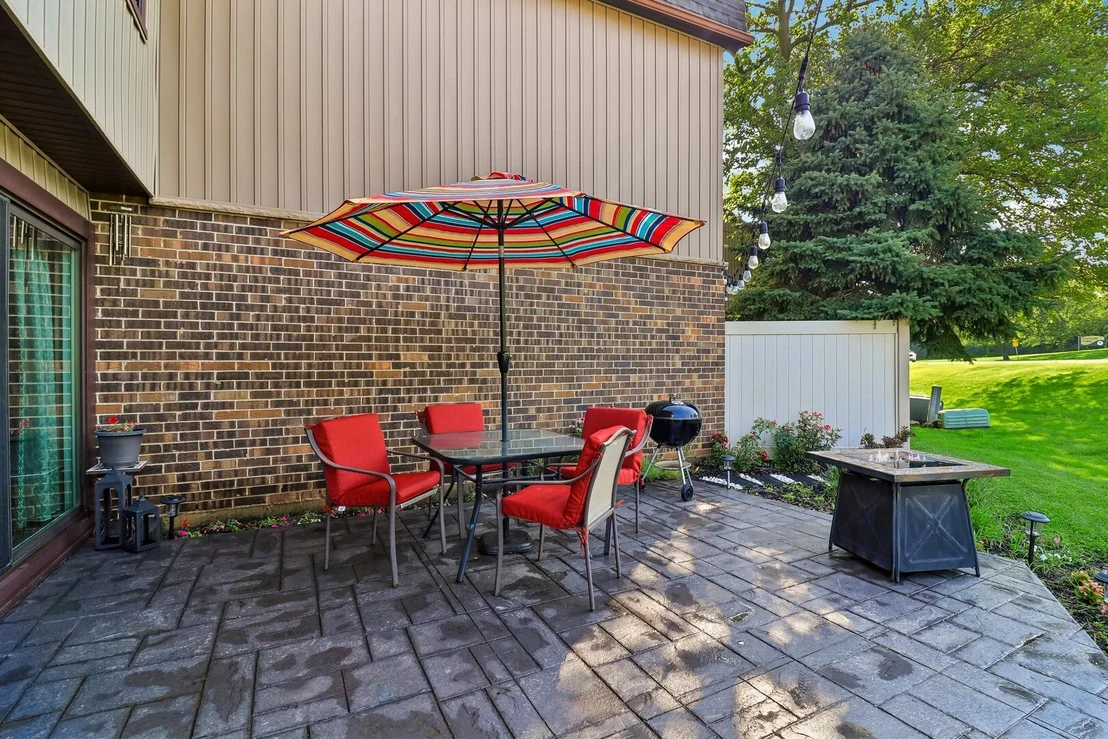 Photo of 739 High Ridge Road
