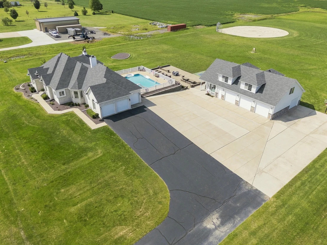 Photo of 4673 W 3000n Road