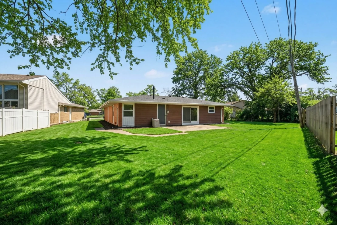 Photo of 5535 Adeline Place