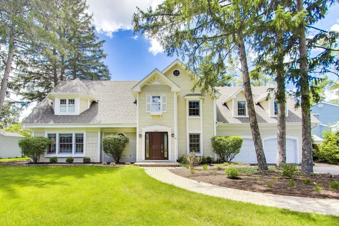 Photo of 2074 Greenview Road