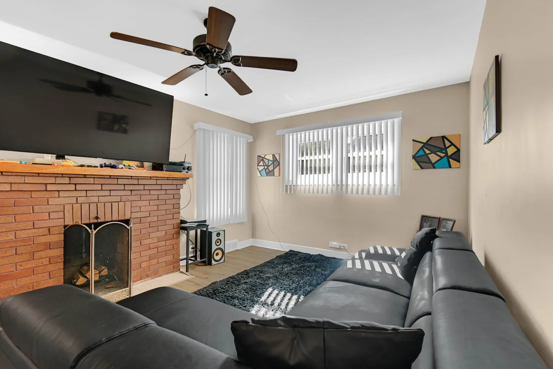 Photo of 3322 Ann Street