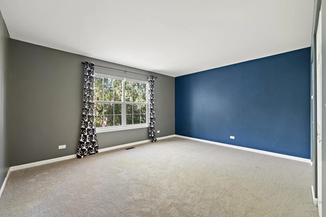 Photo of 412 Reserve Drive