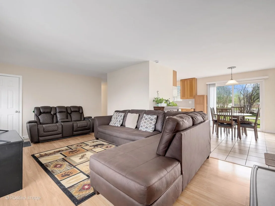 Photo of 605 Commanche Court