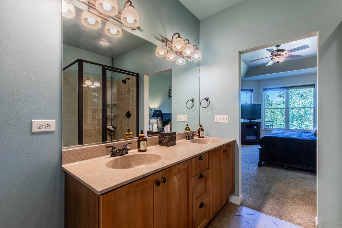 Photo of 4040 River Ridge Lane
