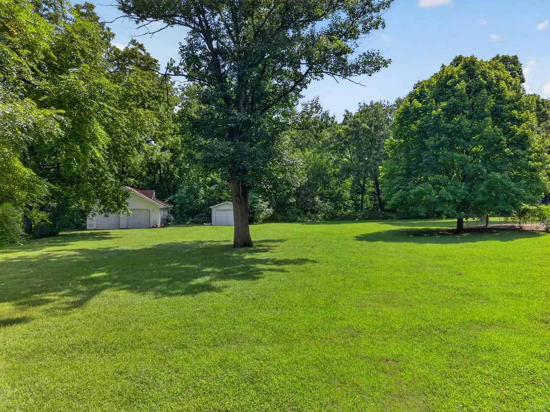 Photo of 5 N Acres Drive