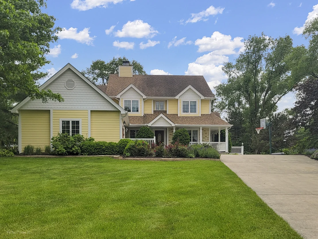Photo of 295 W Grandin Road