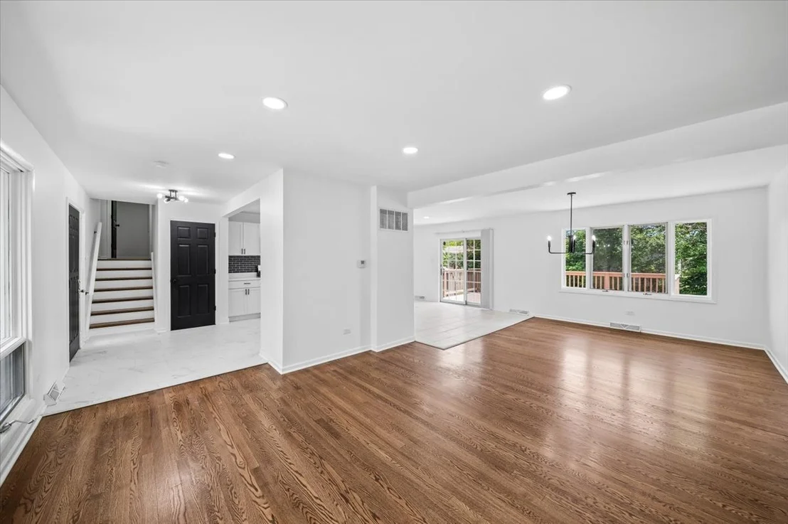 Photo of 15209 Linden Drive