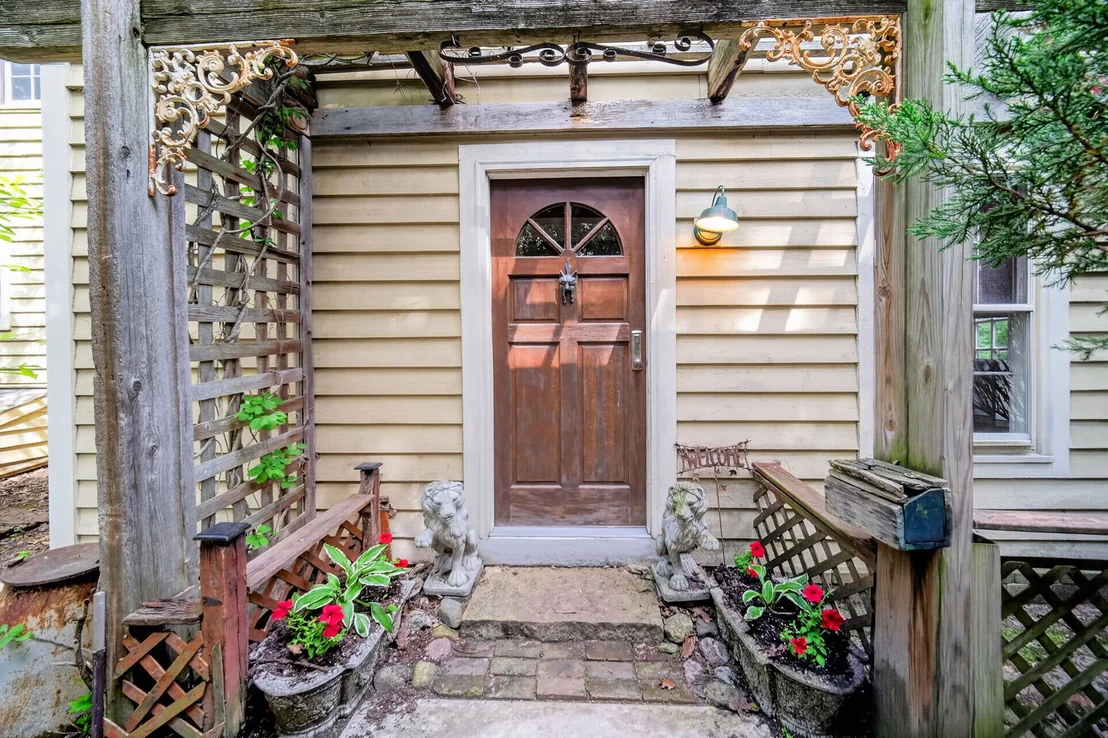 Photo of 36W927 Red Gate Road