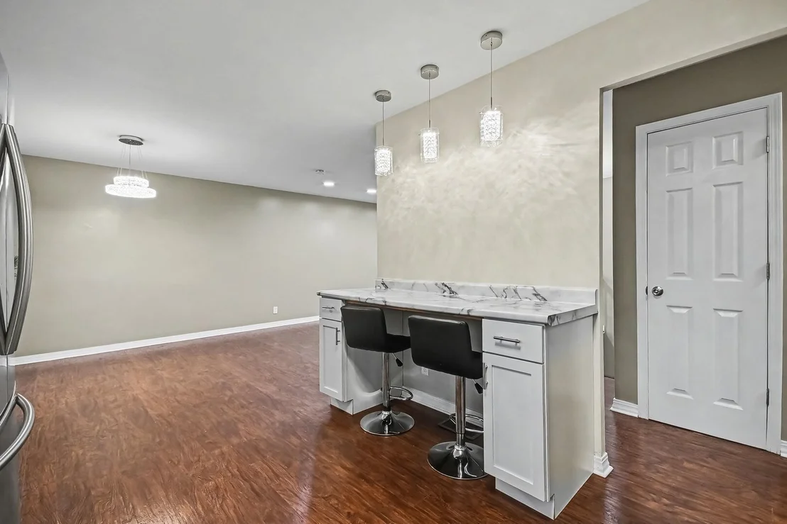 Photo of 614 Oriole Drive