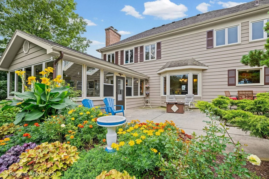 Photo of 22256 Cambridge Drive