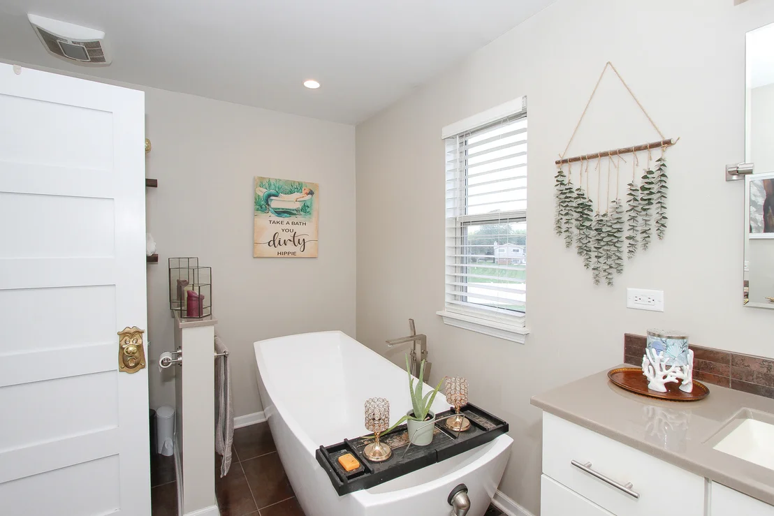 Photo of 465 SPRING RIDGE Drive