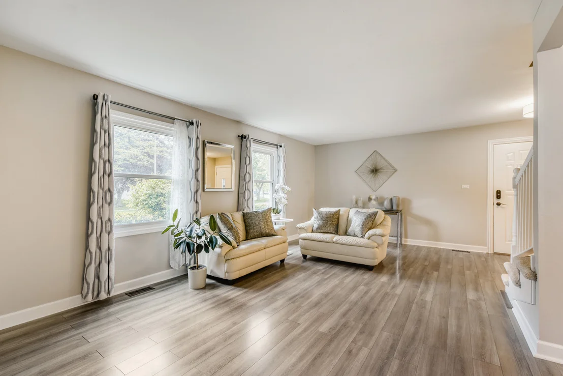 Photo of 4491 Thornbark Drive