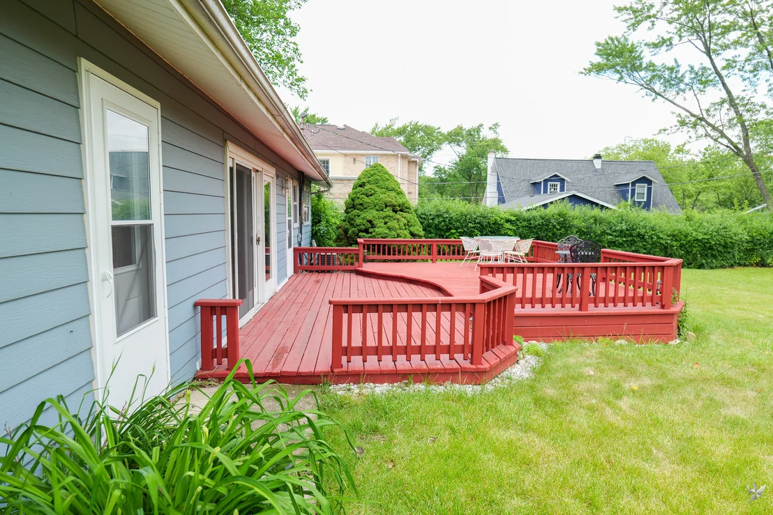 Photo of 1595 Highland Boulevard