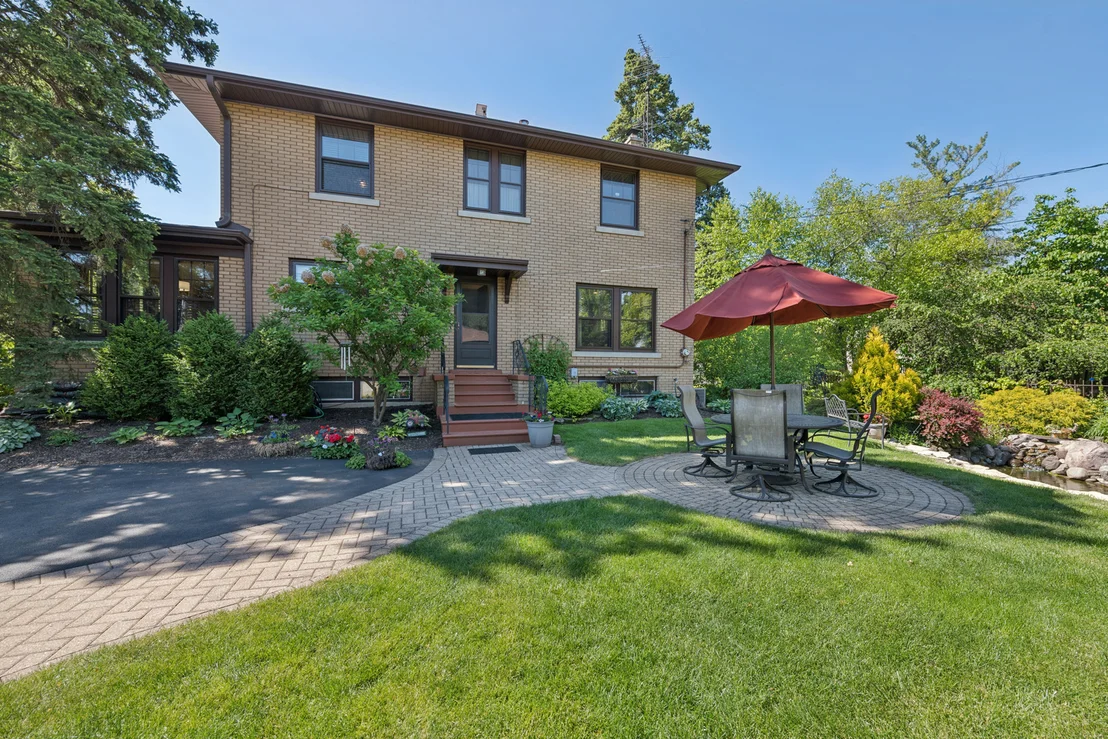 Photo of 1103 Black Road