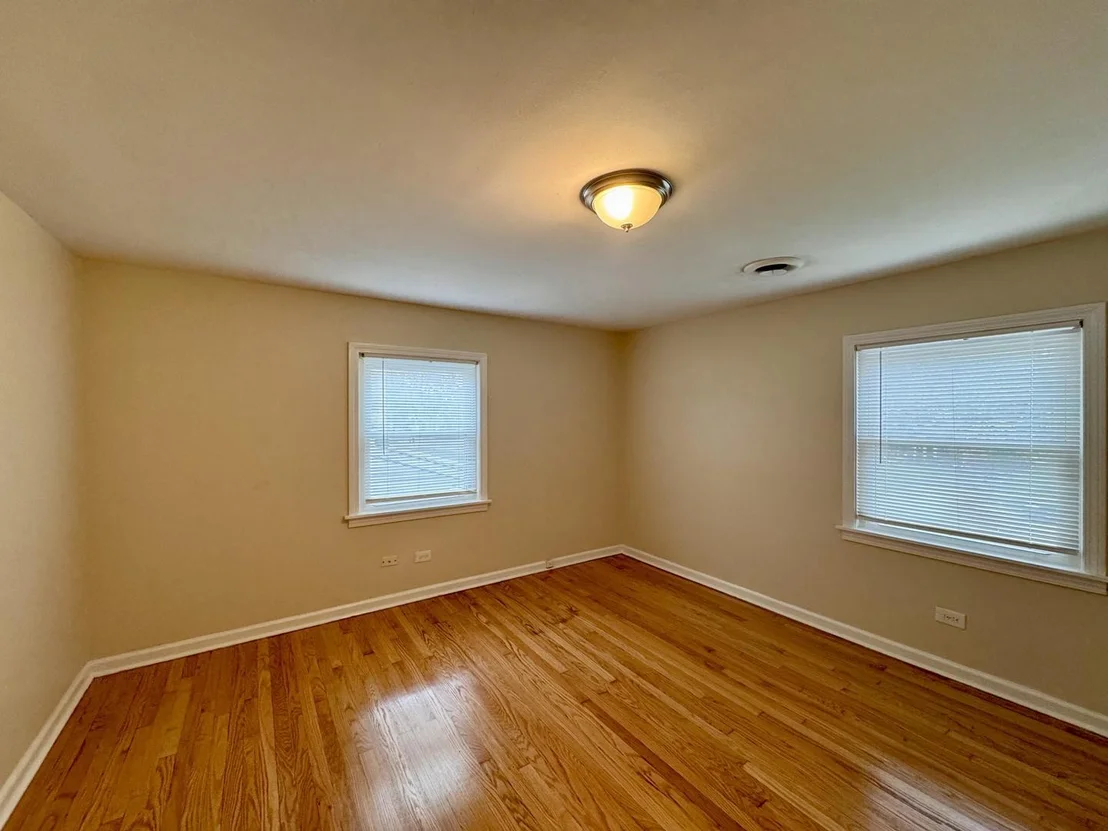 Photo of 17318 Walter Street
