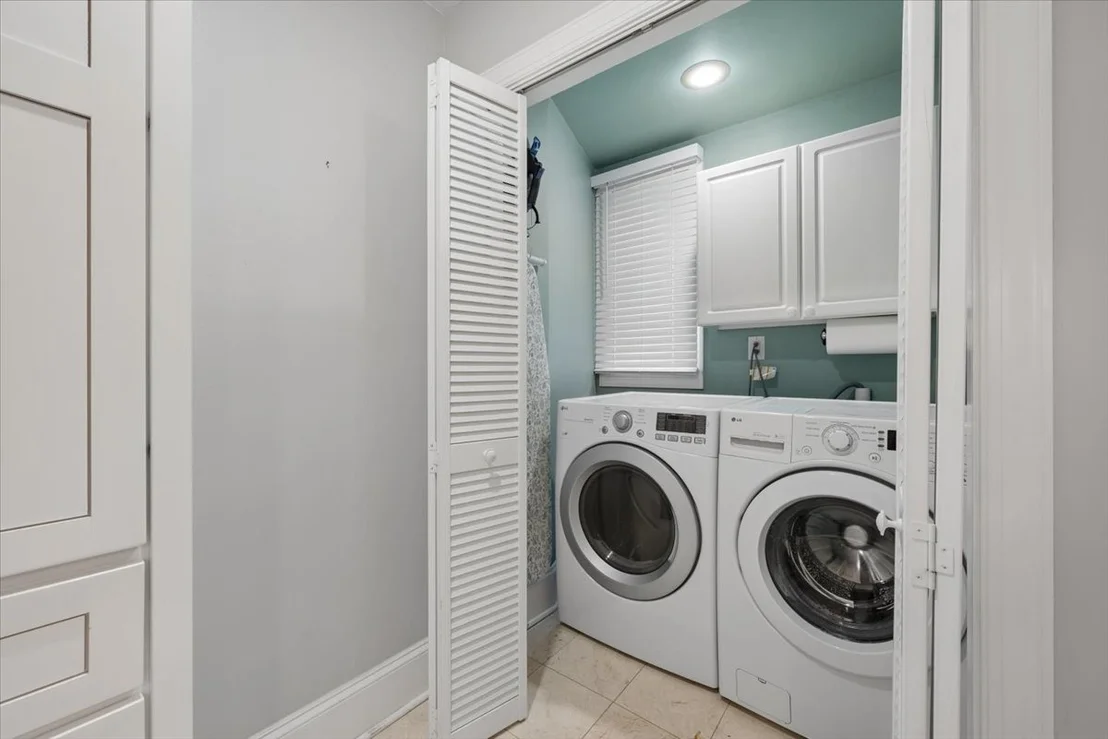 Photo of 1412 Leonard Place