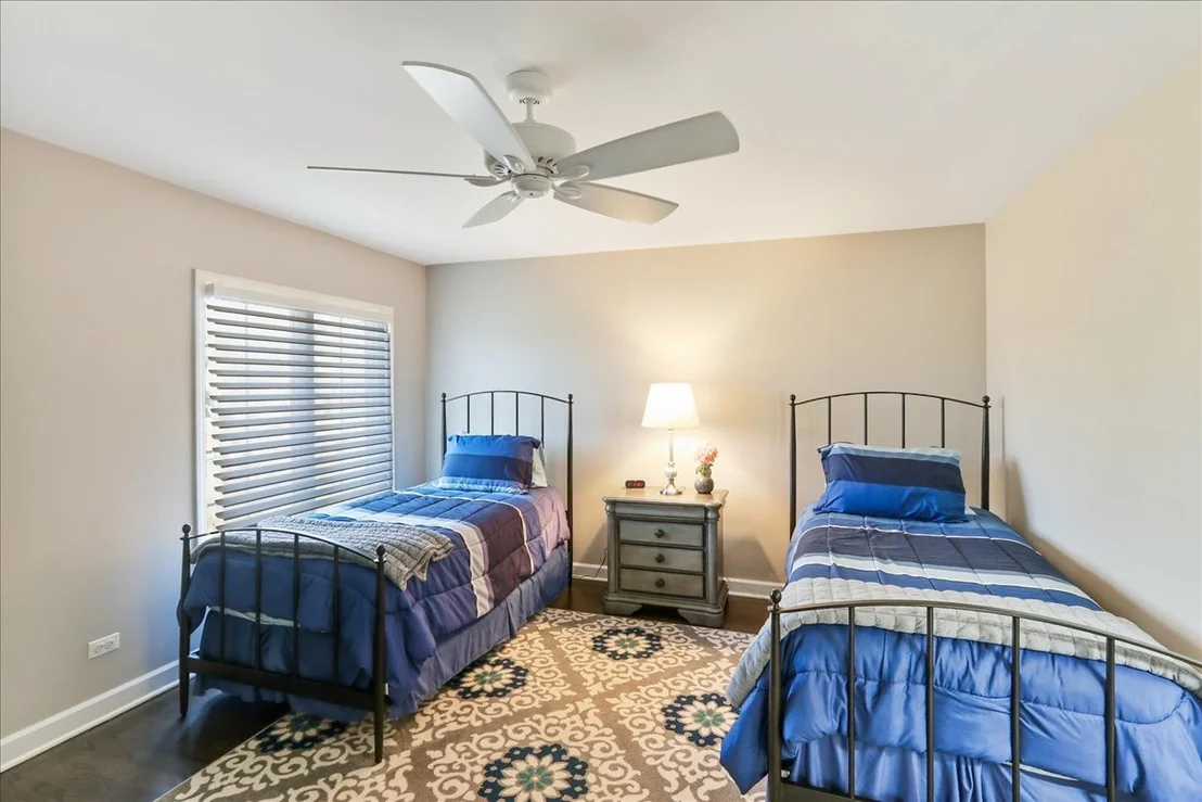 Photo of 519 Litchfield Lane