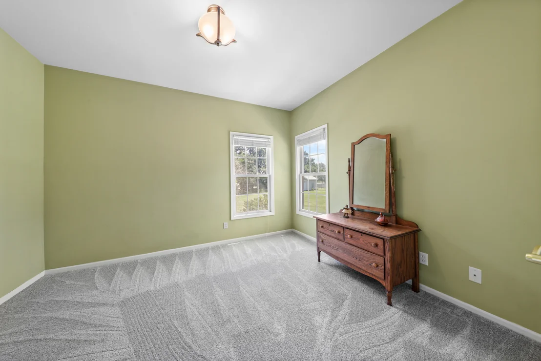 Photo of 1223 Fox Run Drive