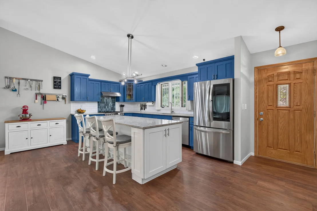 Photo of 303 Hillside Avenue